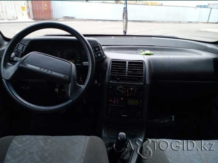 Легковые автомобили ВАЗ (Lada),  5  года в Актобе Актобе - изображение 3