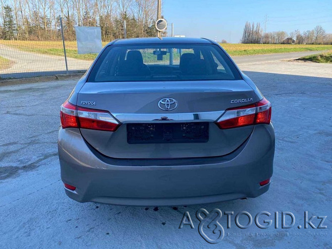 Продажа Toyota Corolla, 2014 года в Актобе Актобе - изображение 2