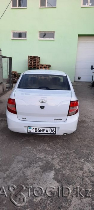 Легковые автомобили ВАЗ (Lada),  8  года в Атырау Атырау - изображение 2