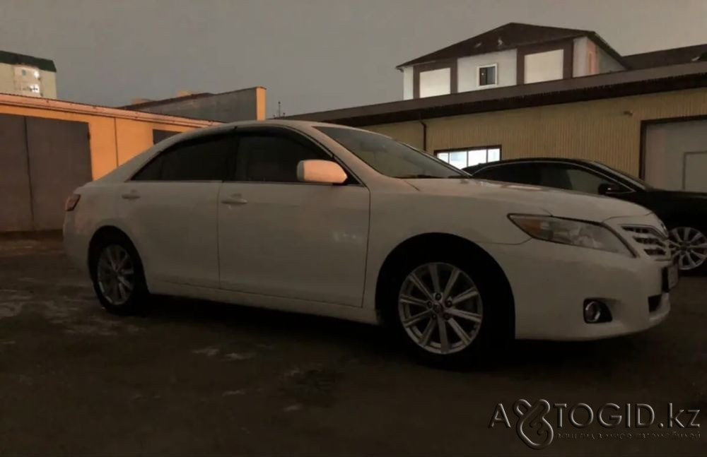 Toyota cars, 8 years old in Atyrau Atyrau - photo 1