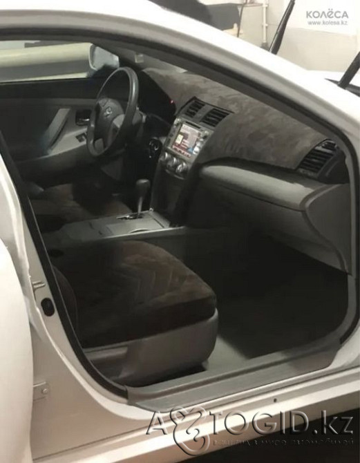 Toyota cars, 8 years old in Atyrau Atyrau - photo 2