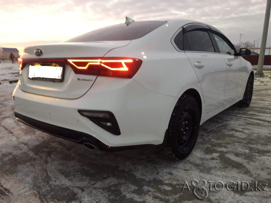 Kia cars, 8 years old in Atyrau Atyrau - photo 2