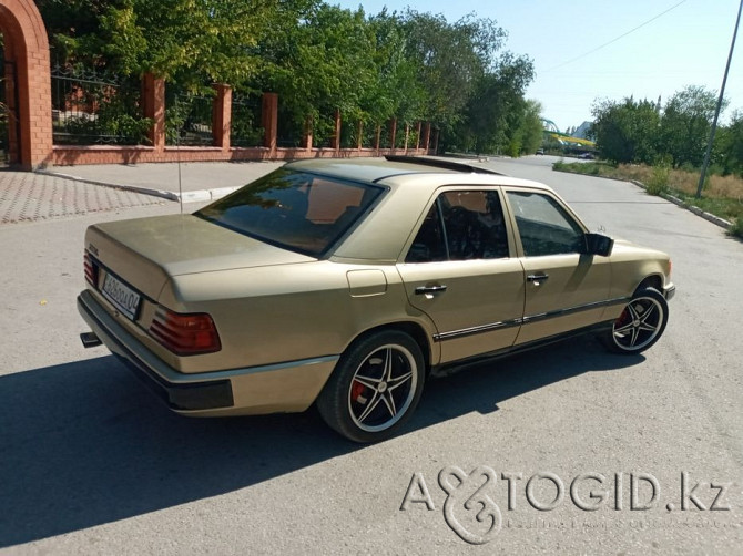 Продажа Mercedes-Bens W124, 1985 года в Актобе Актобе - photo 4