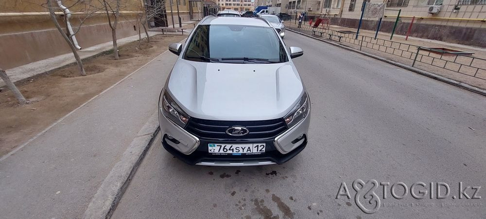 Легковые автомобили ВАЗ (Lada),  4  года в Актобе Актобе - изображение 1