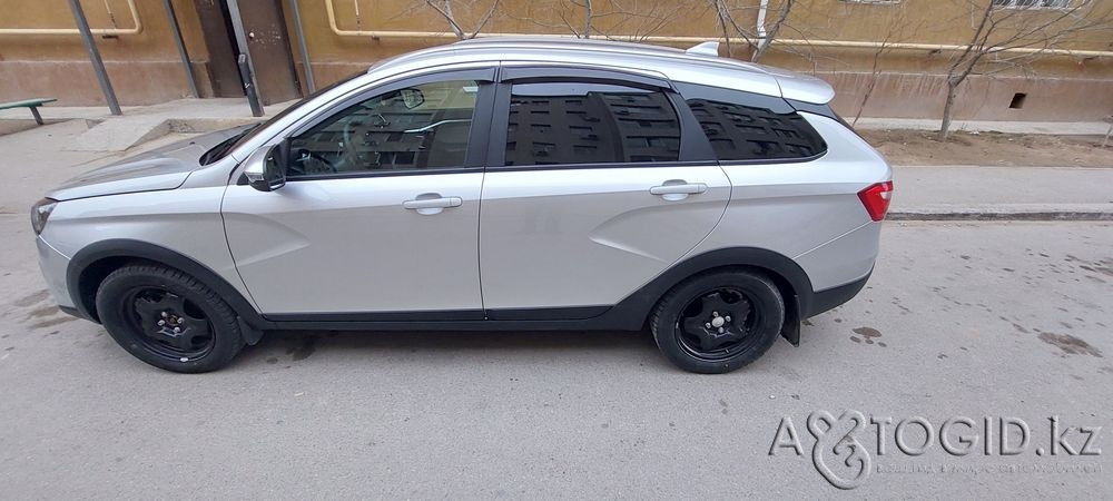 Легковые автомобили ВАЗ (Lada),  4  года в Актобе Актобе - изображение 4