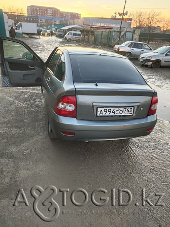 Продажа ВАЗ (Lada) 2172 Priora Хэтчбек, 2009 года в Атырау Атырау - изображение 2