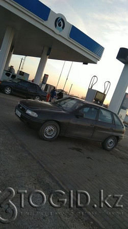 Продажа Opel Vectra, 1993 года в Актобе Актобе - изображение 1