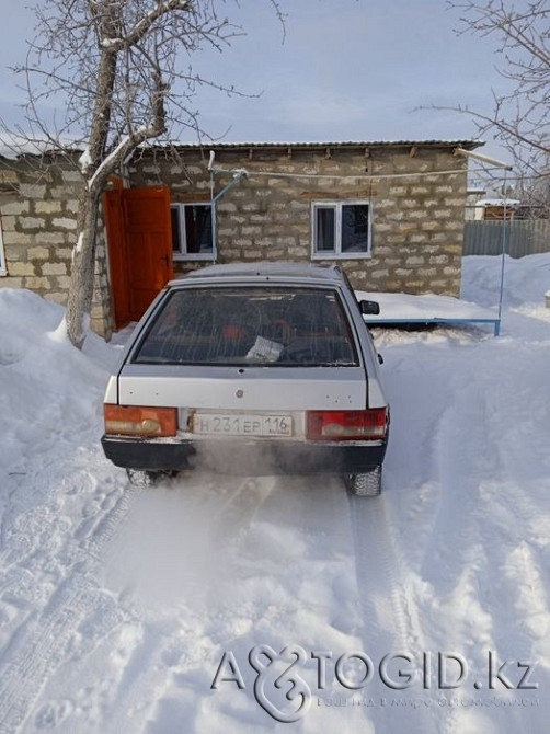 Легковые автомобили ВАЗ (Lada),  5  года в Актобе Актобе - изображение 4
