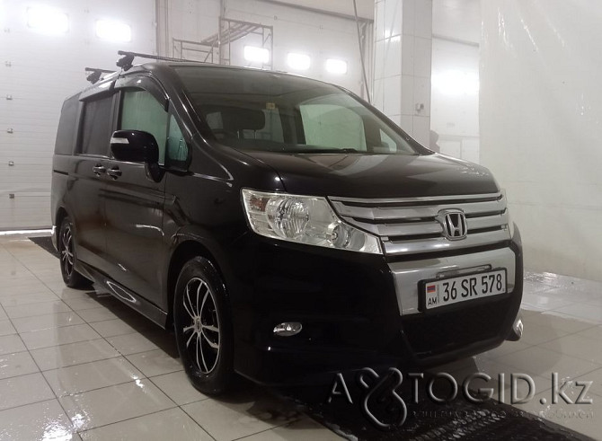 Продажа Honda Stepwgn, 2011 года в Атырау Atyrau - photo 1