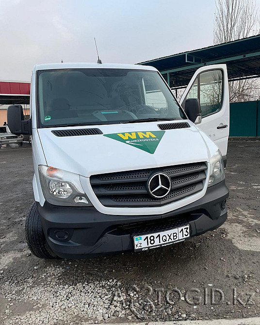 Легковые автомобили Mercedes-Bens,  11  года в Туркестане Туркестан - изображение 1