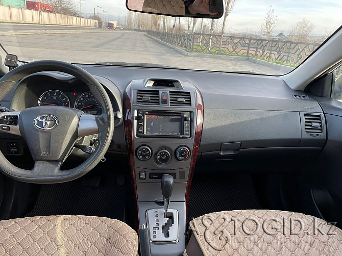 Продажа Toyota Corolla, 2013 года в Шымкенте Шымкент - изображение 5