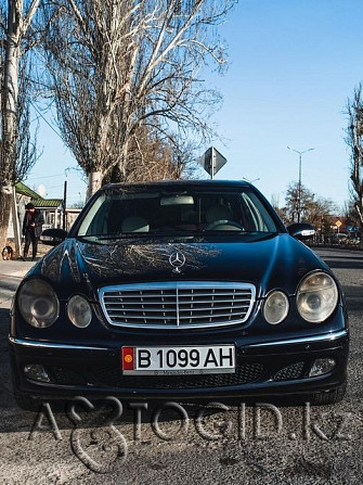Mercedes-Benz автокөліктері, Алматыда 8 жыл Алматы - 1 сурет