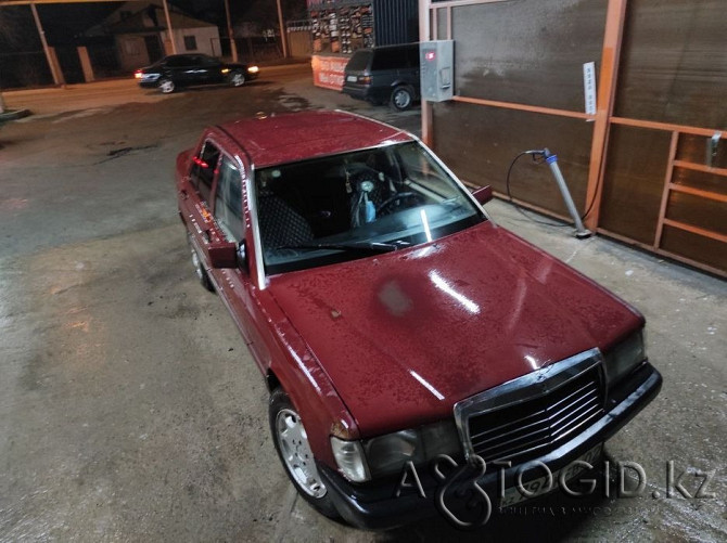 Mercedes-Benz автокөліктері, Алматыда 8 жыл Алматы - 3 сурет