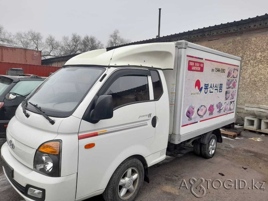 Ошибки портер 2. Hyundai Porter II 2014. Хендай Портер 2 2014. Распил Портер 2. Hyundai Porter 2 салон.