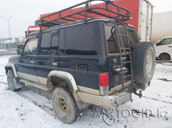 Toyota cars, 7 years old in Almaty Almaty - photo 2