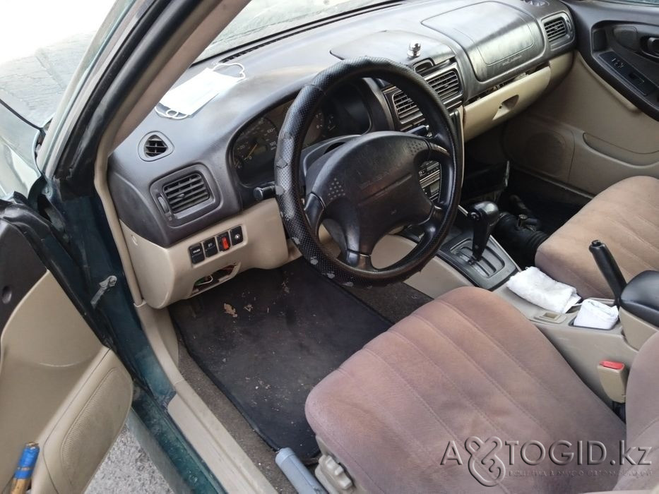 Subaru cars, 4 years in Almaty Almaty - photo 5