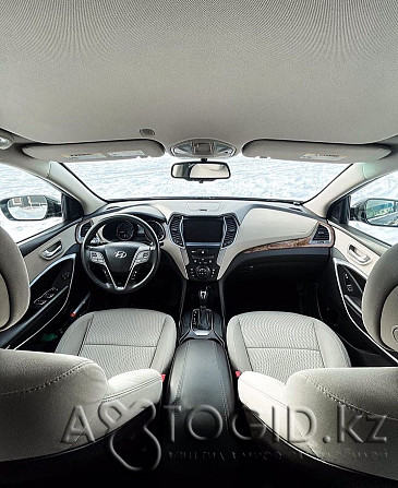 Продажа Hyundai Santa Fe, 2015 года в Актобе Актобе - изображение 16
