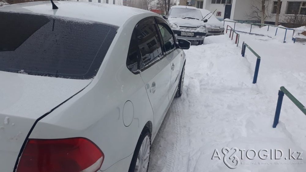 Легковые автомобили Volkswagen,  8  года в Алматы Алматы - изображение 1