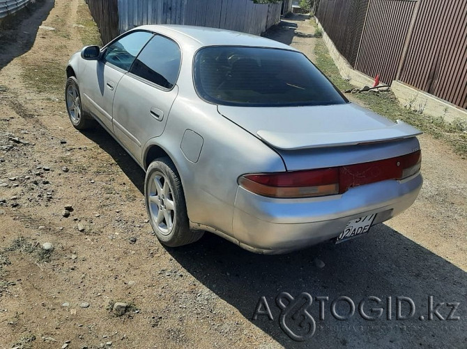 Toyota cars, 8 years old in Almaty Almaty - photo 4