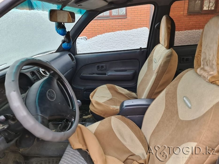 Легковые автомобили Toyota,  2  года в Алматы Алматы - изображение 4