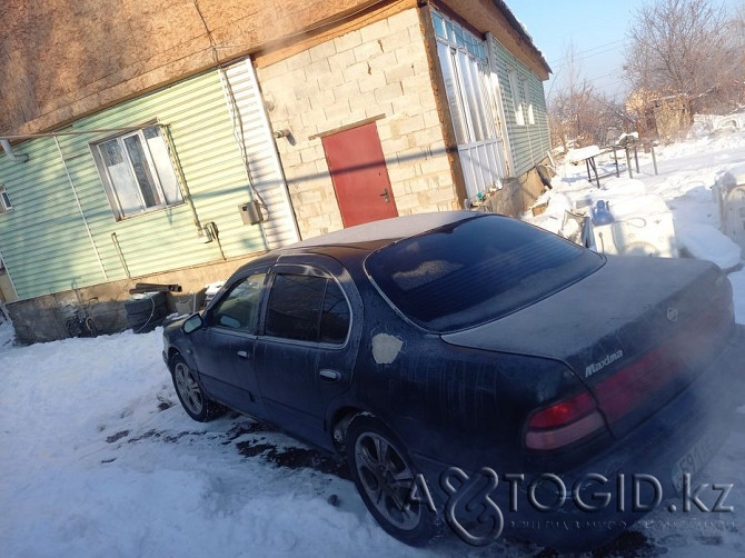 Nissan cars, 8 years old in Almaty Almaty - photo 2