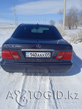 Mercedes-Benz cars, 8 years old in Almaty Almaty - photo 4