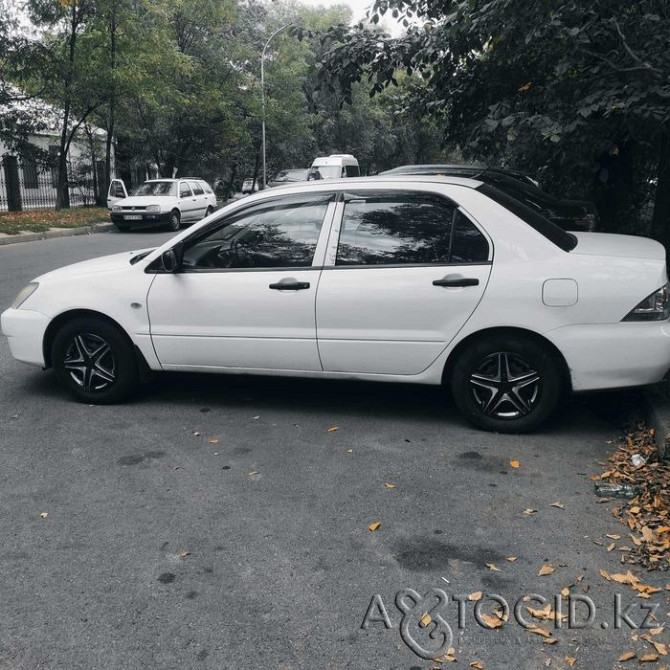 Mitsubishi cars, 8 years old in Almaty Almaty - photo 3