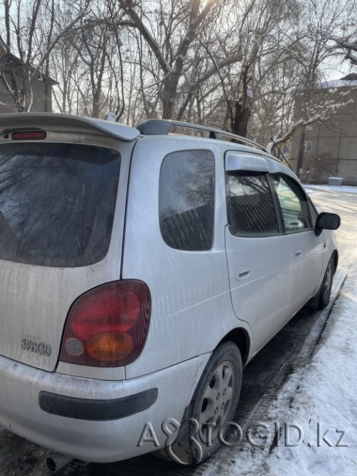 Легковые автомобили Toyota,  5  года в Алматы Алматы - изображение 2