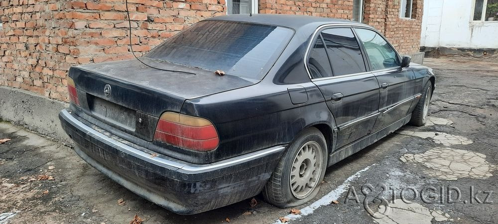 BMW cars, 8 years old in Almaty Almaty - photo 2