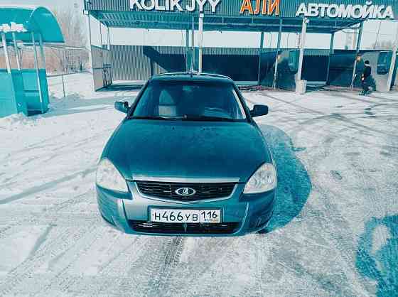 Продажа ВАЗ (Lada) 2172 Priora Хэтчбек, 2011 года в Алматы Almaty