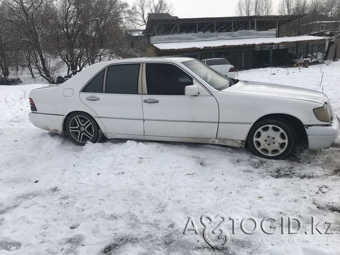 Продажа Mercedes-Bens W124, 1992 года в Алматы Алматы - изображение 1