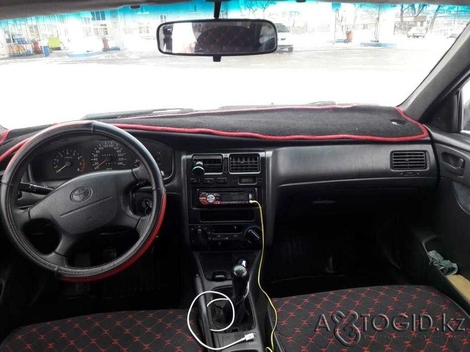 Легковые автомобили Toyota,  4  года в Алматы Алматы - изображение 4