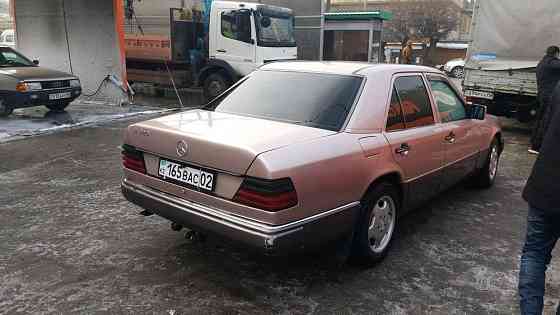 Продажа Mercedes-Bens 220, 1993 года в Алматы Алматы