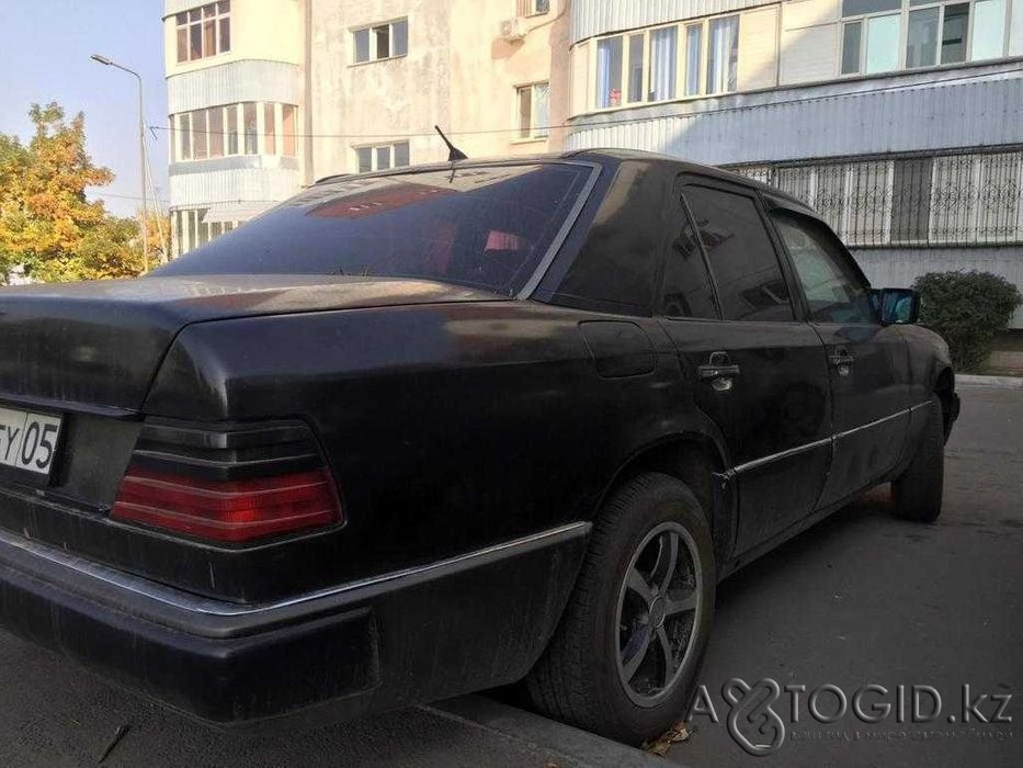 Легковые автомобили Mercedes-Bens,  8  года в Алматы Алматы - изображение 1