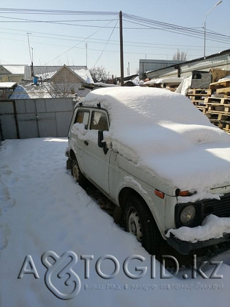 Продажа ВАЗ (Lada) 2121 Niva, 2000 года в Алматы Алматы - изображение 2