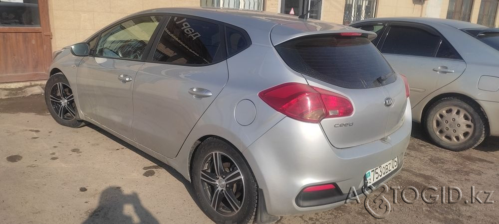 Легковые автомобили Kia,  5  года в Алматы Алматы - изображение 3