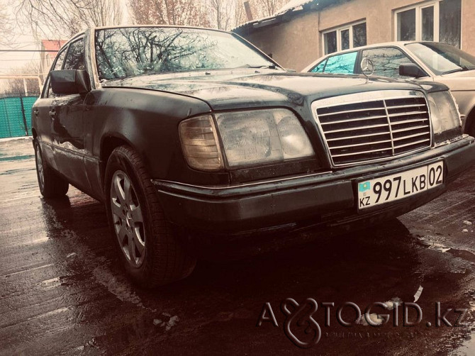 Продажа Mercedes-Bens W124, 1992 года в Алматы Алматы - изображение 2