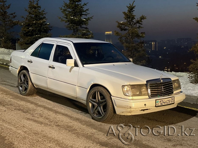 Mercedes-Benz cars, 8 years old in Almaty Almaty - photo 3