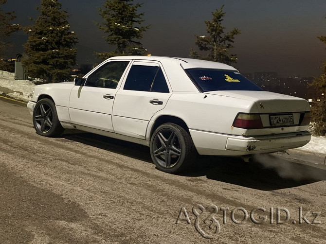 Mercedes-Benz cars, 8 years old in Almaty Almaty - photo 1