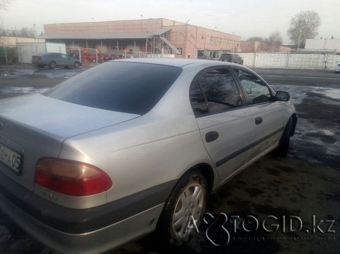 Toyota cars, 8 years old in Almaty Almaty - photo 2