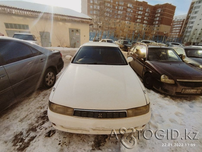 Toyota cars, 8 years old in Astana  Astana - photo 3