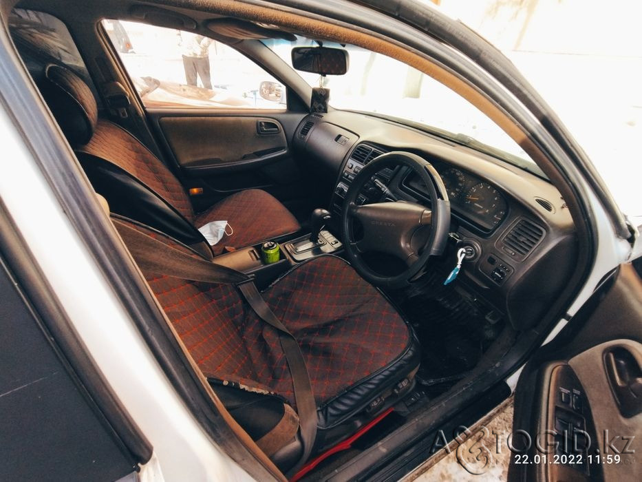 Легковые автомобили Toyota,  8  года в Астане  Астана - изображение 4