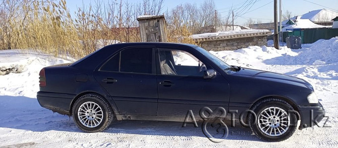 Mercedes-Benz cars, 8 years old in Astana  Astana - photo 2