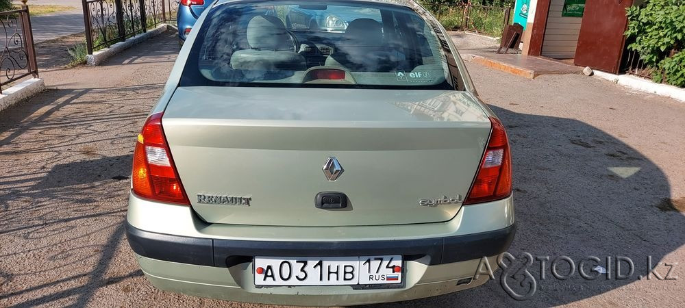 Renault passenger cars, 8 years old in Astana  Astana - photo 3