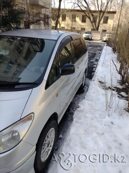 Легковые автомобили Toyota,  6  года в Алматы Алматы - изображение 1
