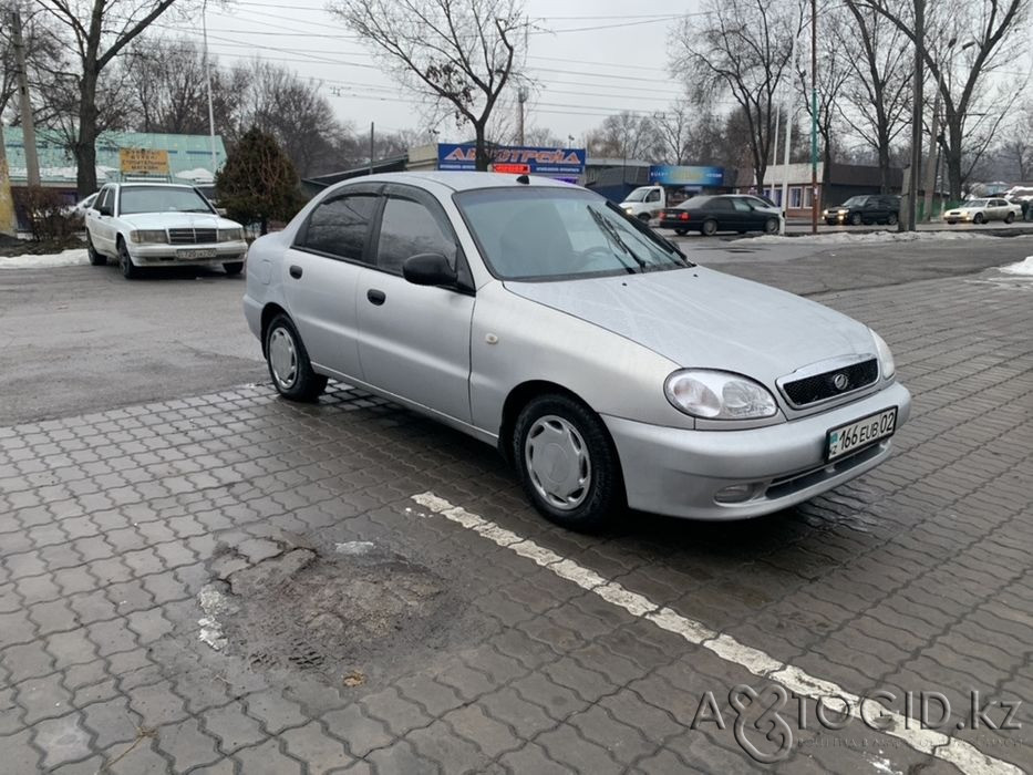 ZAZ жолаушылар вагондары, Алматыда 8 жыл Алматы - 2 сурет