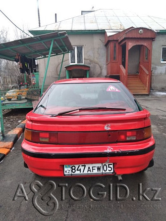 Продажа Mazda 323, 1992 года в Алматы Алматы - изображение 2
