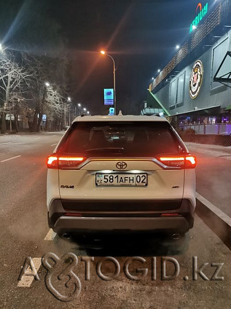 Продажа Toyota RAV4, 2019 года в Алматы Алматы - изображение 2