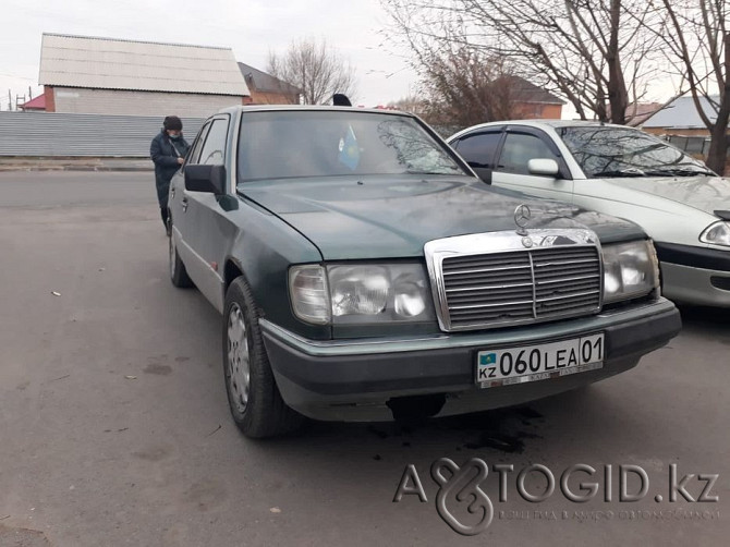 Mercedes-Benz cars, 8 years old in Astana  Astana - photo 3