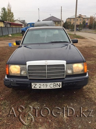 Продажа Mercedes-Bens 230, 1991 года в Астане, (Нур-Султане Астана - изображение 1